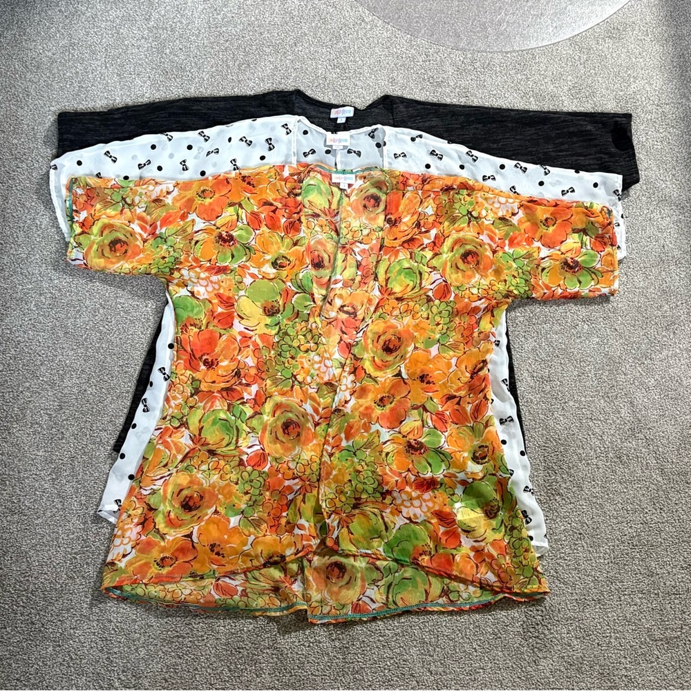 LuLaRoe LLR Bundle of Size 3 Bianka Kimonos - Black, White, Orange Floral